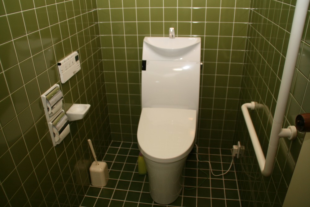 トイレリフォーム 3台分でした