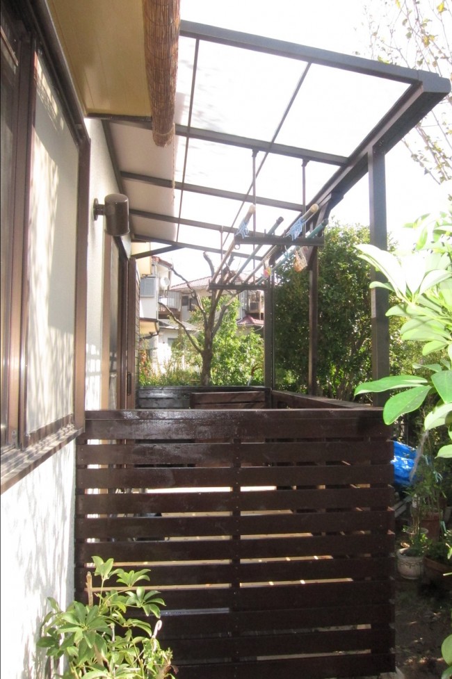 寝屋川外壁塗装　外壁だけでなく玄関、雨戸、塀までの全面外壁塗装でした　　