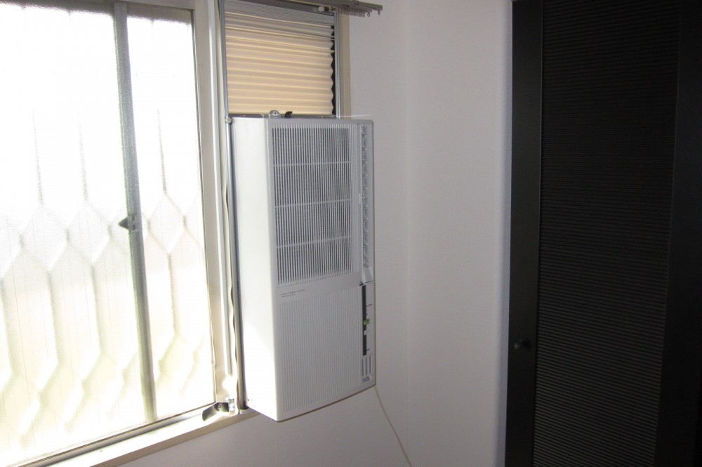 寝屋川マンションリフォーム　いぐさ畳の香りと最新エアコンでリフレシュです。　