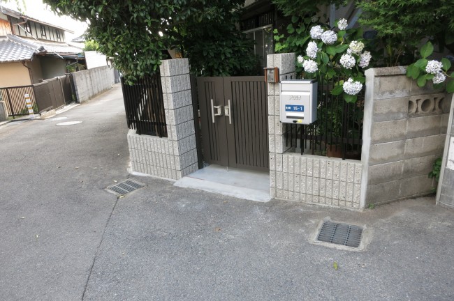 内窓は縁側にセットしました寝屋川