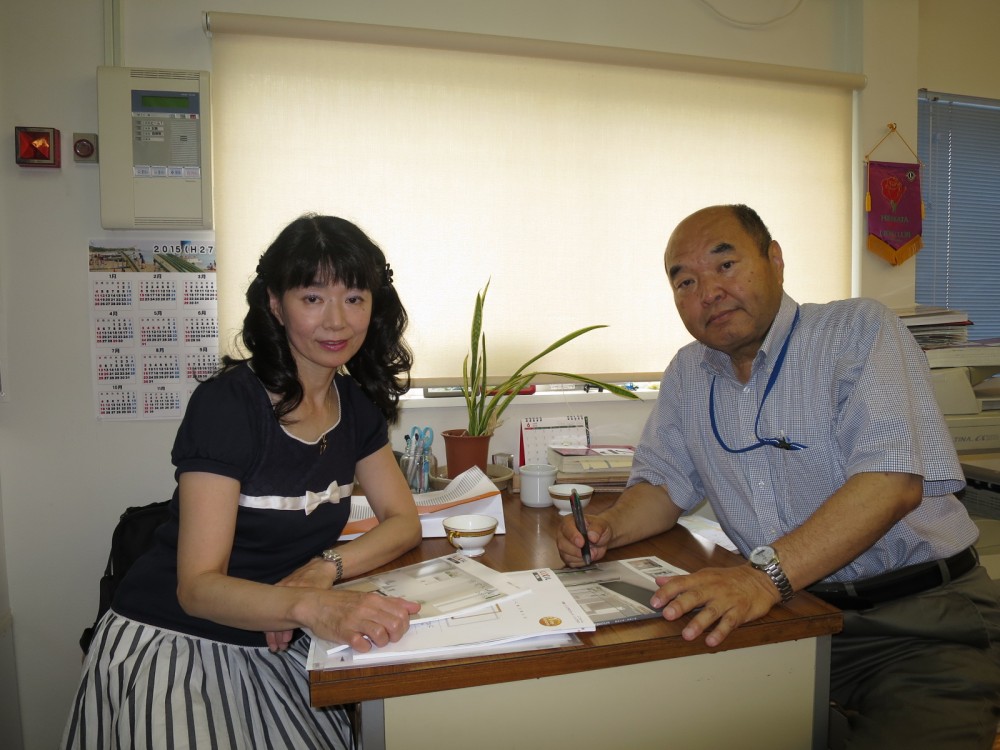 大津びわ子さんが来られました。