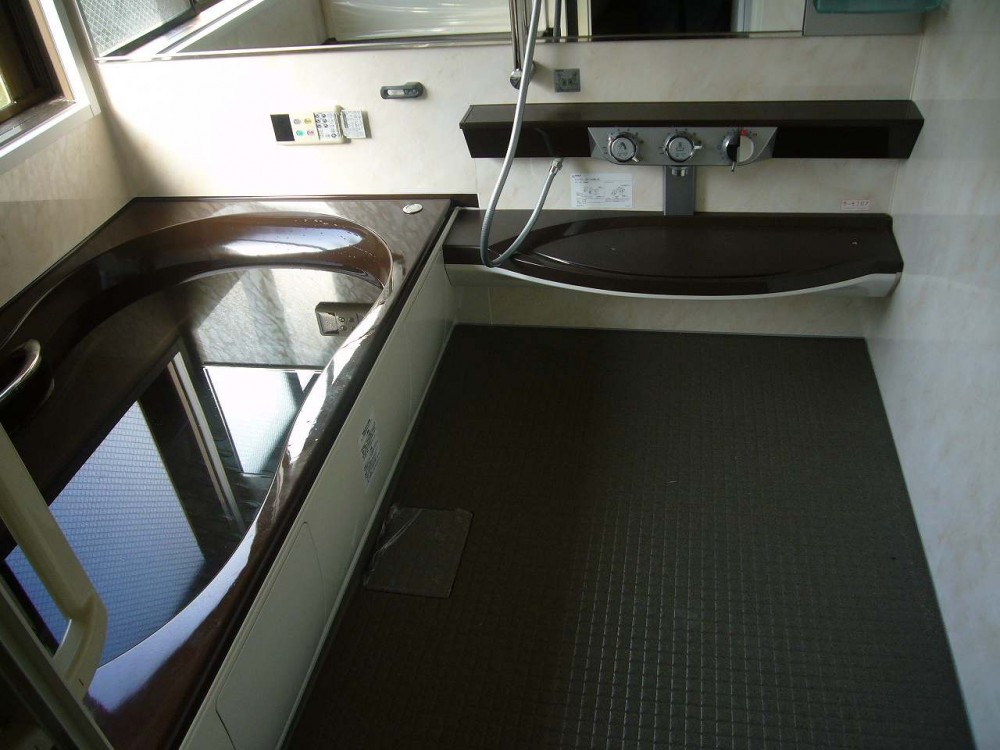 浴室リフォーム小さくして暖かくしました枚方