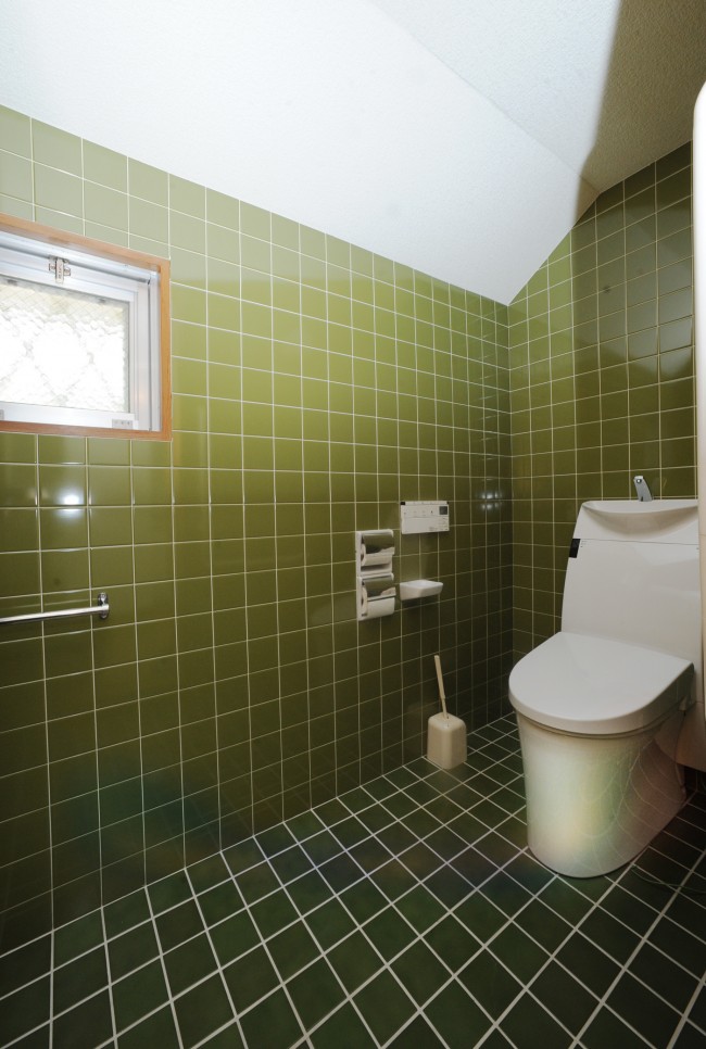 トイレリフォーム 最近のトイレはみんな節水タイプです交野