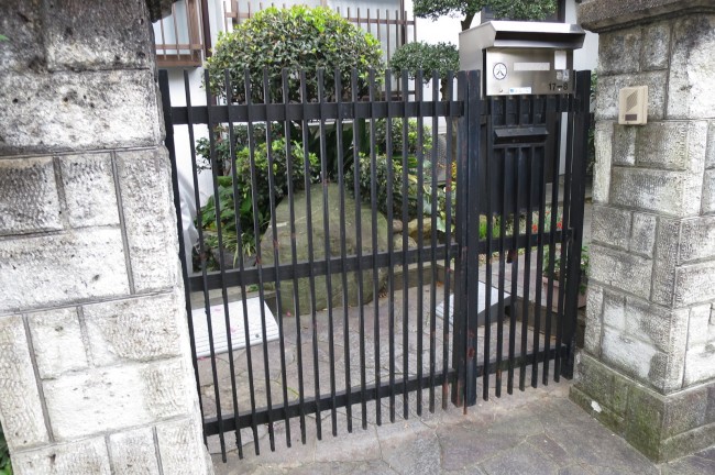 エクステリアリクシルプレスタ門扉取り付けました京都八幡市