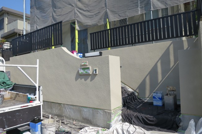 外壁塗装リフォーム順調に進んでいます四条畷