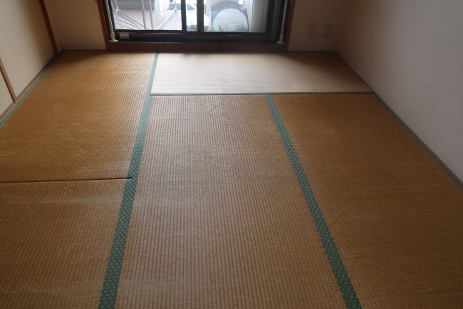今日から畳からフローリングへのリフォーム開始です枚方
