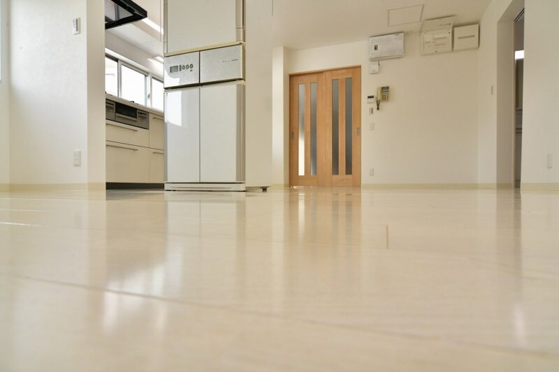 フローリングリフォームで３部屋を１部屋にして広いＬＤＫできあがりました大阪市