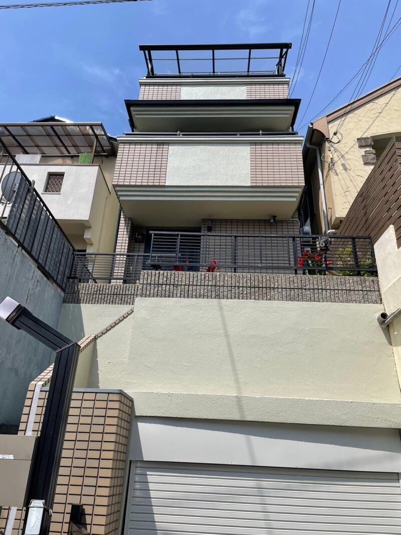 岡山手町の外壁屋根塗装感完了しました枚方