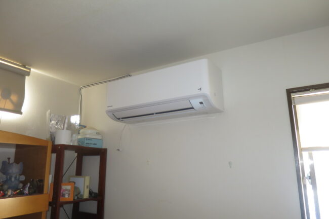 壁掛けエアコン２台をセットしました茨木